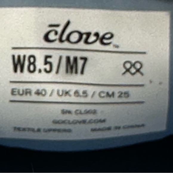 Clove Classic Nursing Shoe Women's Light Gray Sneakers - Picture 11 of 11